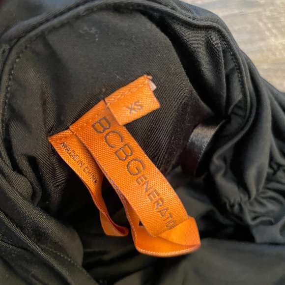 BCBGeneration XS Black Mini Bubble Halter Dress - Picture 2 of 4